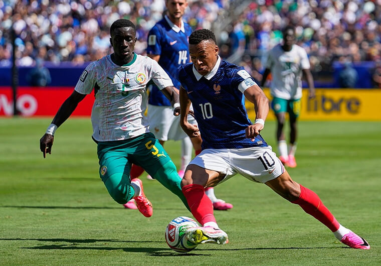 France Show Their Tournament Muscle -internal.jpg